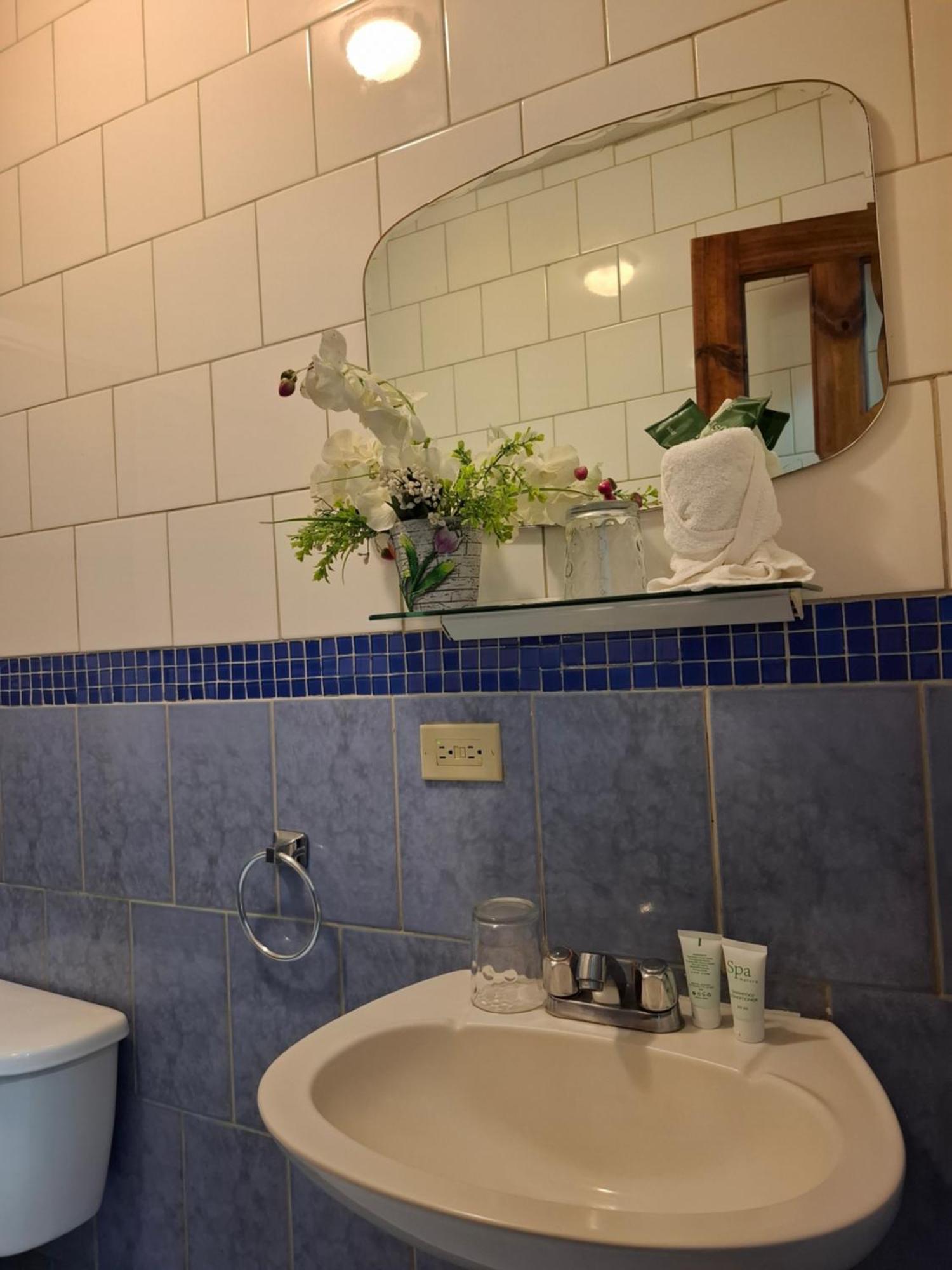 Hotel La Casa De La Abuela Букет Екстериор снимка