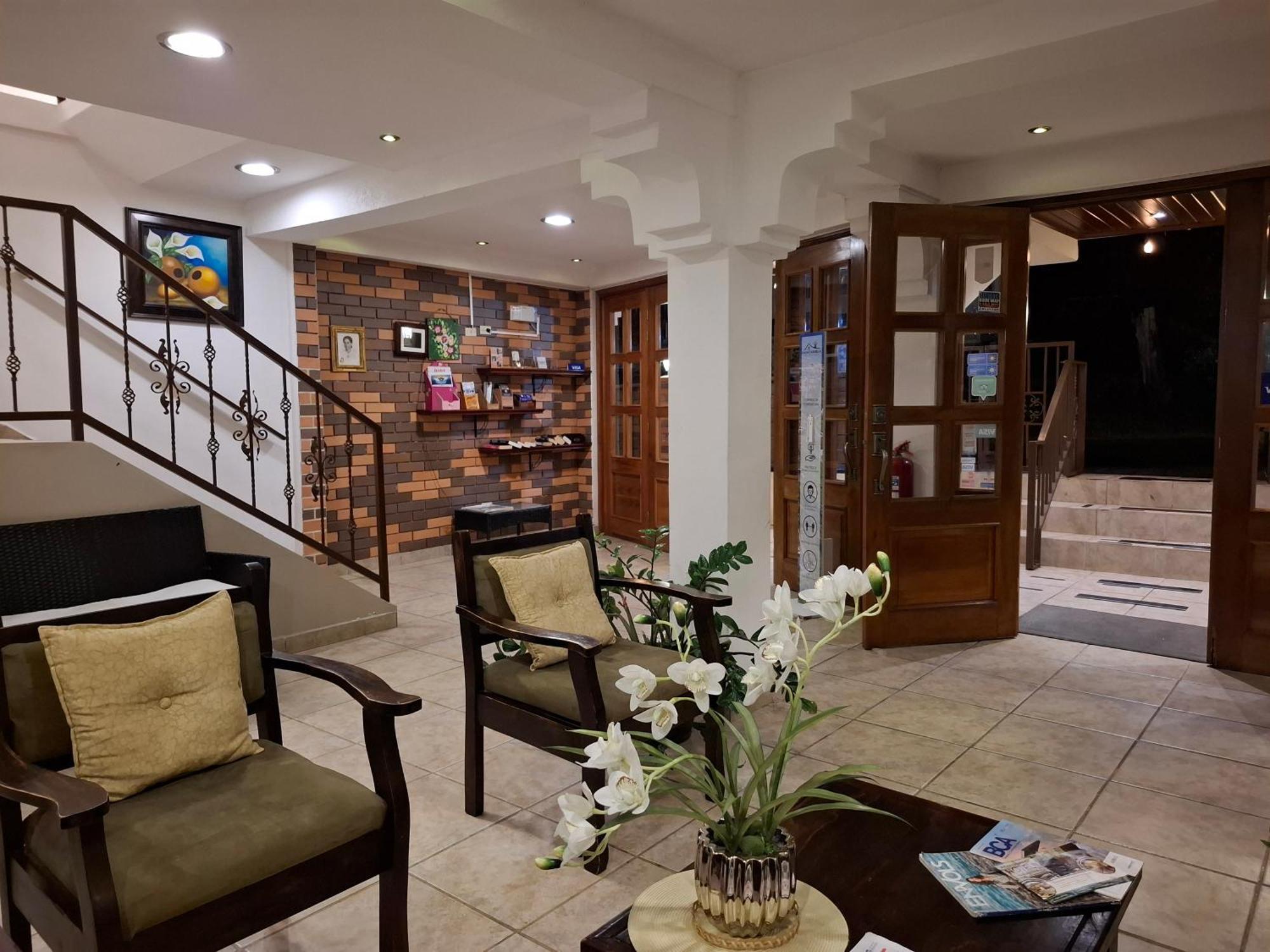 Hotel La Casa De La Abuela Букет Екстериор снимка